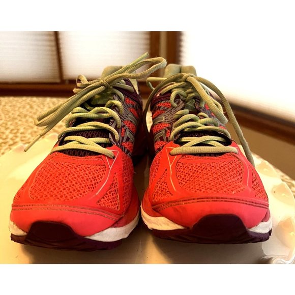 Asics Gel Cumulius 17 Fluid Ride Womens size 8.5 Hot Pink, Purple Running Shoes - Picture 2 of 9